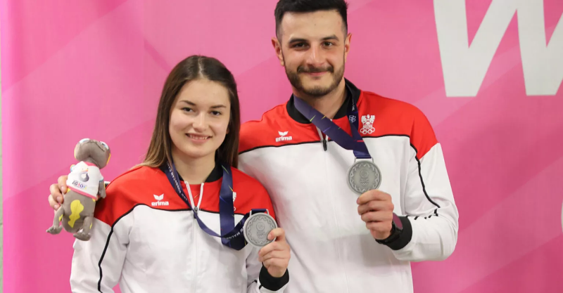 Silbermedaille für Sheileen und Andreas. Foto ÖSB